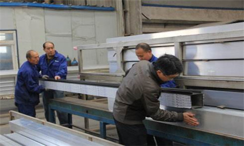 硅烷處理劑在鋁材中應(yīng)用圖3 硅烷處理劑在鋁材中應(yīng)用圖3