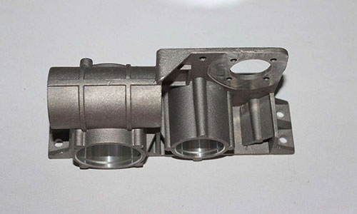 鋁合金除蠟水在鋁合金中應(yīng)用圖1 鋁合金除蠟水在鋁合金中應(yīng)用圖1