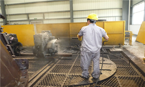 分享金屬除油劑的成分作用和除油原理，送給有緣人！